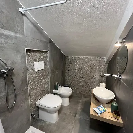 The Roof - Host By Traveller's Nest *